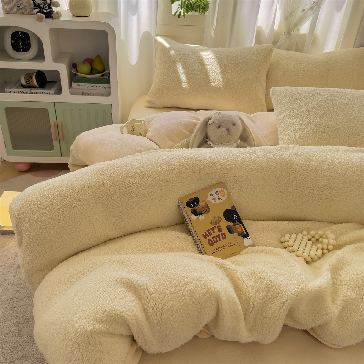 灰鲸 2025新款秋冬韩系牛奶羊羔绒四件套 羊羔-奶黄