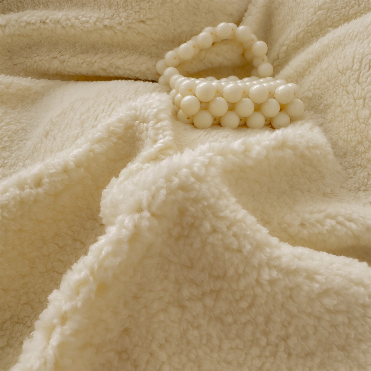 91家纺网 家纺一手货源 找家纺 灰鲸 2025新款秋冬韩系牛奶羊羔绒四件套 羊羔-奶黄