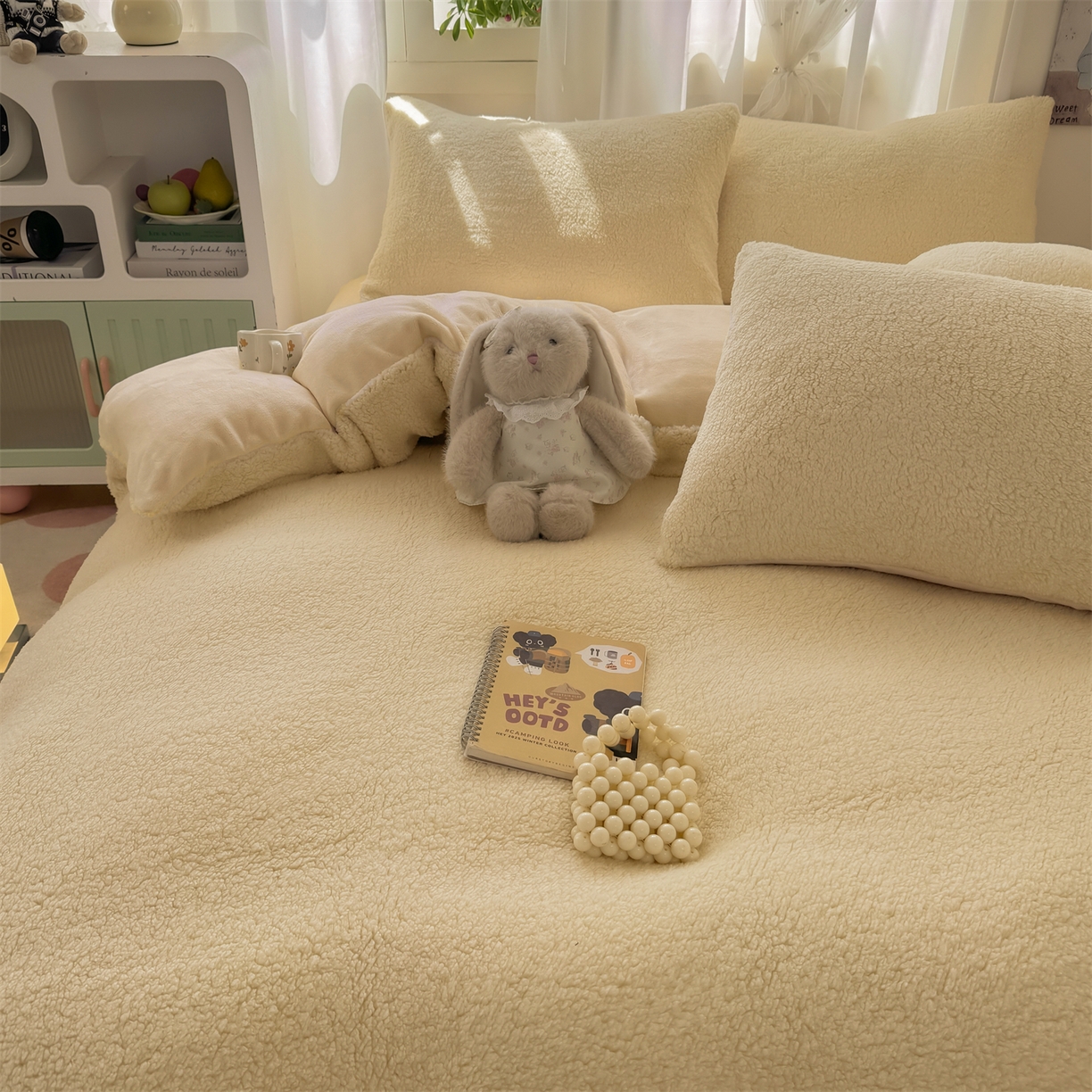 91家纺网 家纺一手货源 找家纺 灰鲸 2025新款秋冬韩系牛奶羊羔绒四件套 羊羔-奶黄