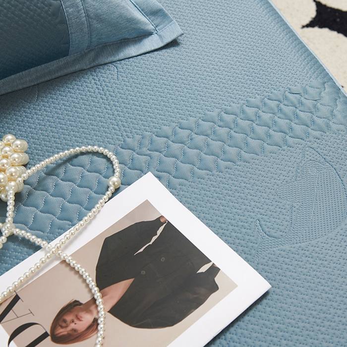 91家纺网 家纺一手货源 找家纺 梵克保罗 2025新款凉感丝蕾丝花边床笠款凉席-海豚系列 海豚 蓝