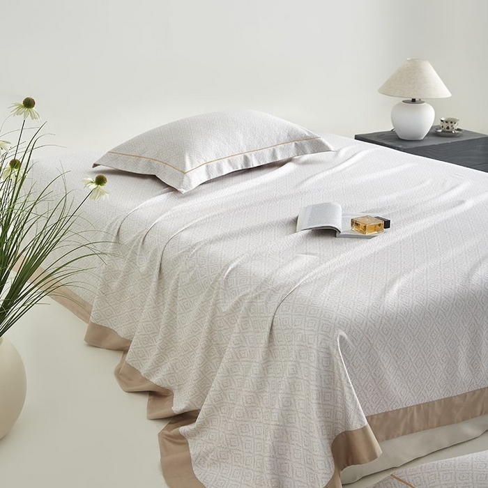 91家纺网 家纺一手货源 找家纺 梵克保罗 2025新款竹纤维+天丝软凉席三件套 雅致