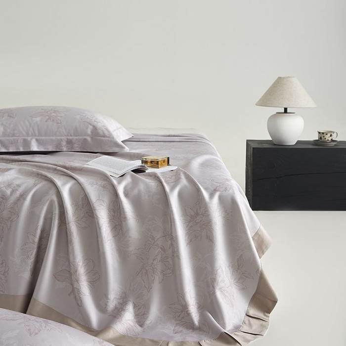 91家纺网 家纺一手货源 找家纺 梵克保罗 2025新款竹纤维+天丝软凉席三件套 织梦--浅豆沙