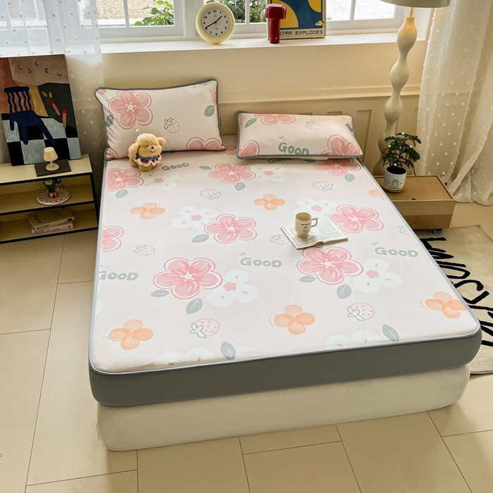 91家纺网 家纺一手货源 找家纺 梵克保罗 2025新款春夏PE提花凉感丝冰丝床笠款凉席 花兮-粉