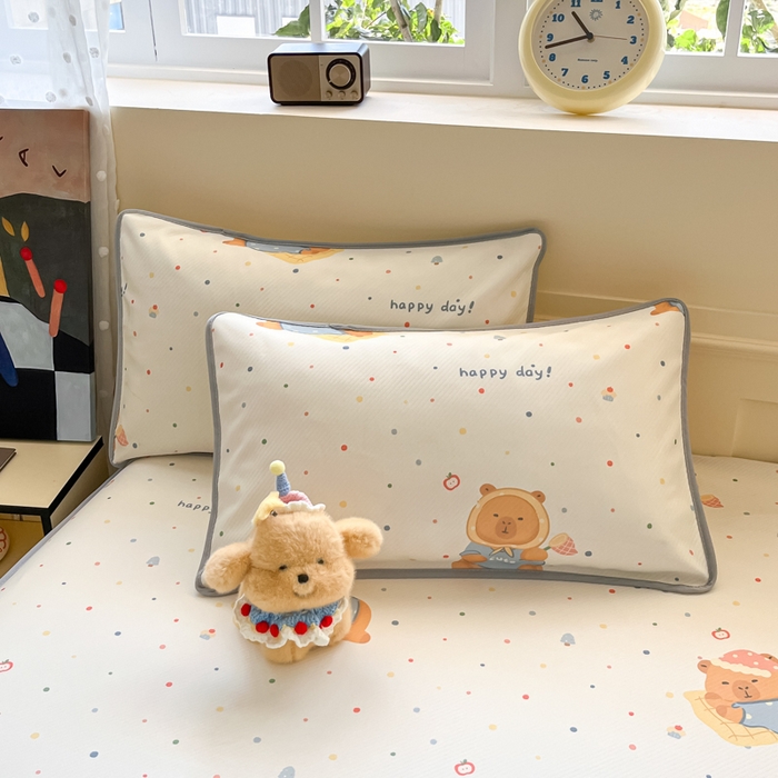 91家纺网 家纺一手货源 找家纺 梵克保罗 2025新款春夏PE提花凉感丝冰丝床笠款凉席 卡皮巴拉