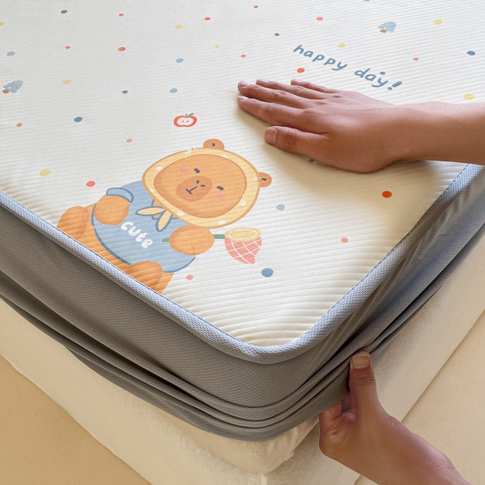 91家纺网 家纺一手货源 找家纺 梵克保罗 2025新款春夏PE提花凉感丝冰丝床笠款凉席 卡皮巴拉