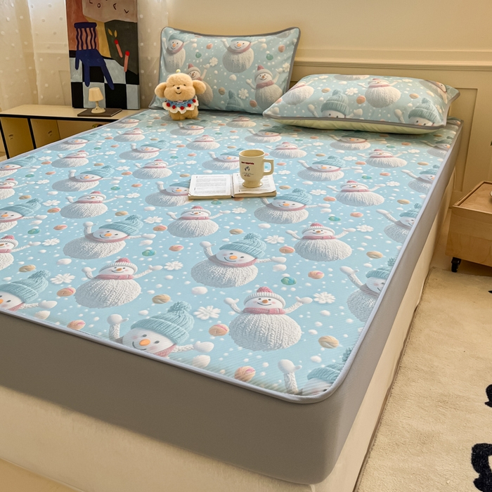 91家纺网 家纺一手货源 找家纺 梵克保罗 2025新款春夏PE提花凉感丝冰丝床笠款凉席 雪人