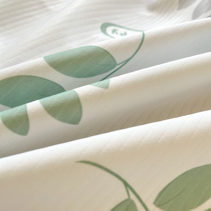 91家纺网 家纺一手货源 找家纺 梵克保罗 2025新款春夏PE提花凉感丝冰丝床笠款凉席 花间兔