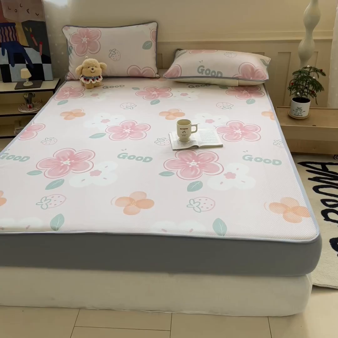 91家纺网 家纺一手货源 找家纺 梵克保罗 2025新款春夏PE提花凉感丝冰丝床笠款凉席 花兮-粉