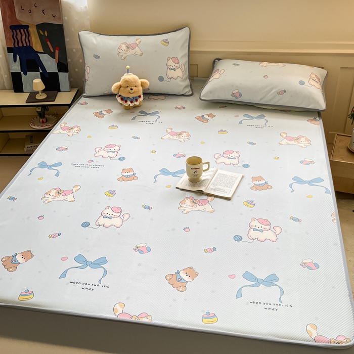 91家纺网 家纺一手货源 找家纺 梵克保罗 2025新款春夏PE提花凉感丝冰丝床笠款凉席 童趣