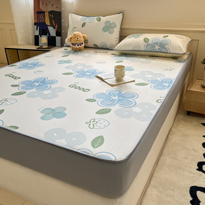 91家纺网 家纺一手货源 找家纺 梵克保罗 2025新款春夏PE提花凉感丝冰丝床笠款凉席 花兮-蓝