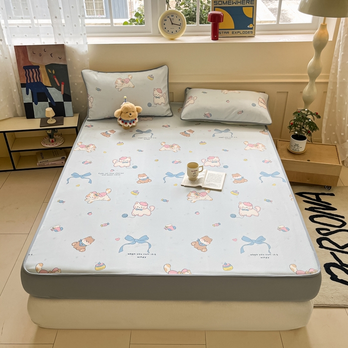 91家纺网 家纺一手货源 找家纺 梵克保罗 2025新款春夏PE提花凉感丝冰丝床笠款凉席 童趣