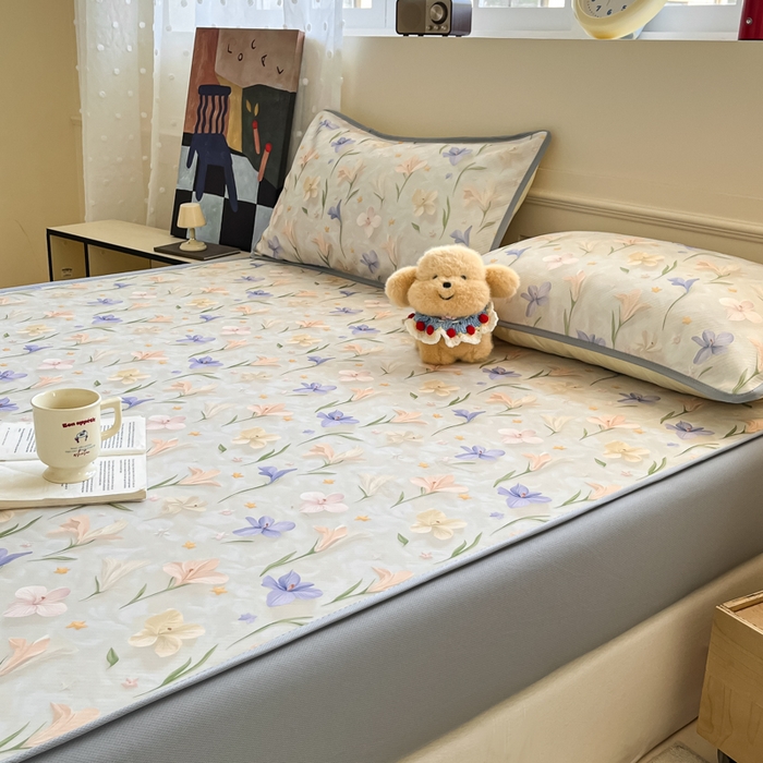 91家纺网 家纺一手货源 找家纺 梵克保罗 2025新款春夏PE提花凉感丝冰丝床笠款凉席 芬芳