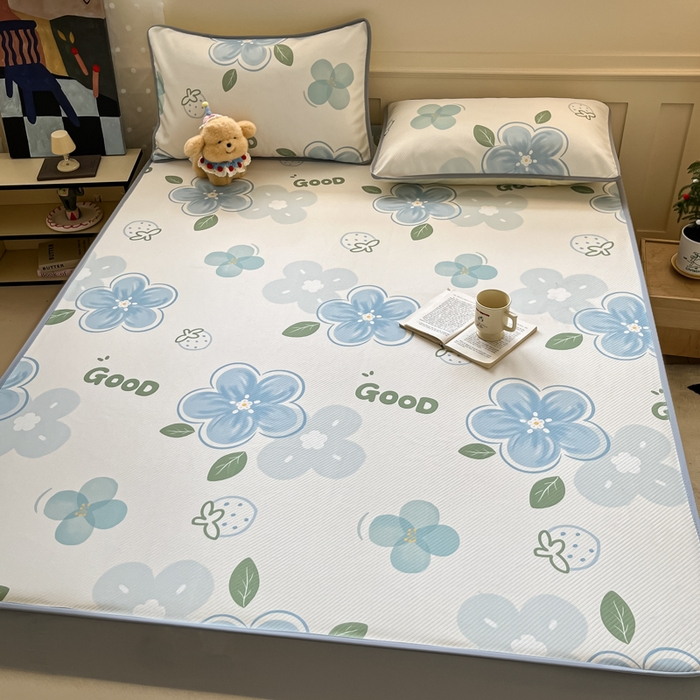 91家纺网 家纺一手货源 找家纺 梵克保罗 2025新款春夏PE提花凉感丝冰丝床笠款凉席 花兮-蓝