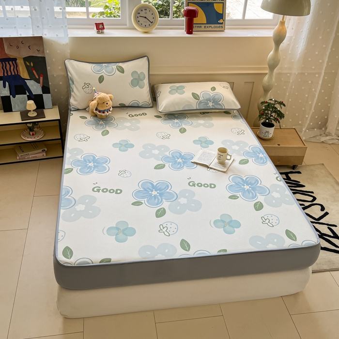 91家纺网 家纺一手货源 找家纺 梵克保罗 2025新款春夏PE提花凉感丝冰丝床笠款凉席 花兮-蓝