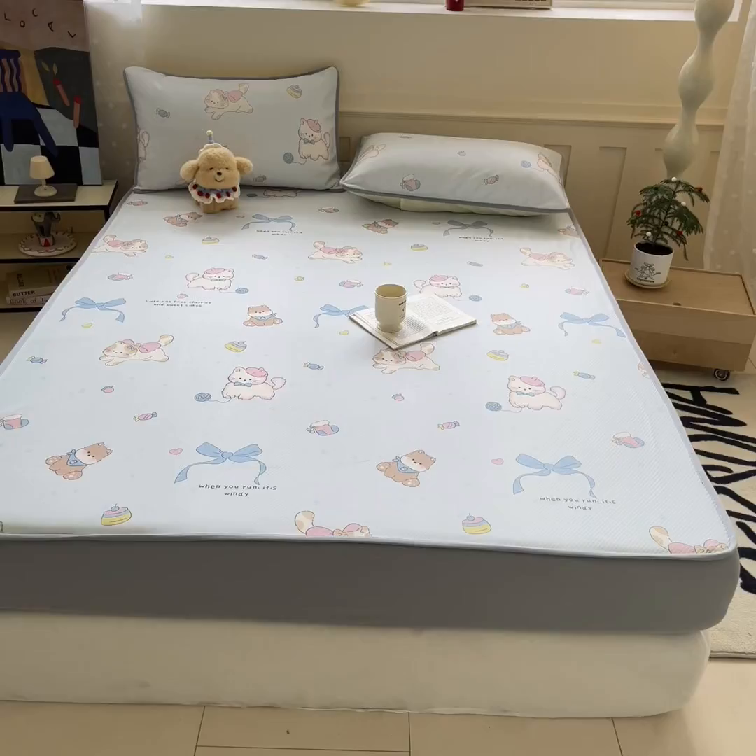 91家纺网 家纺一手货源 找家纺 梵克保罗 2025新款春夏PE提花凉感丝冰丝床笠款凉席 童趣