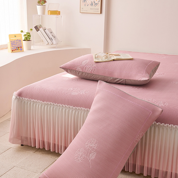 91家纺网 家纺一手货源 找家纺 （总）梵克保罗 2025新款3D冰感床裙渐变色凉席-叶叶生歌