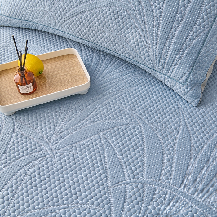 91家纺网 家纺一手货源 找家纺 梵克保罗 2025新款3D冰感床裙渐变色凉席-叶叶生歌 叶叶生歌-蓝