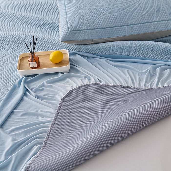 91家纺网 家纺一手货源 找家纺 梵克保罗 2025新款3D冰感床裙渐变色凉席-叶叶生歌 叶叶生歌-蓝