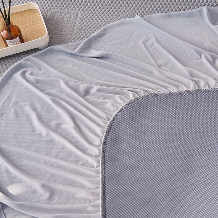 91家纺网 家纺一手货源 找家纺 梵克保罗 2025新款3D冰感床裙渐变色凉席-叶叶生歌 叶叶生歌-灰