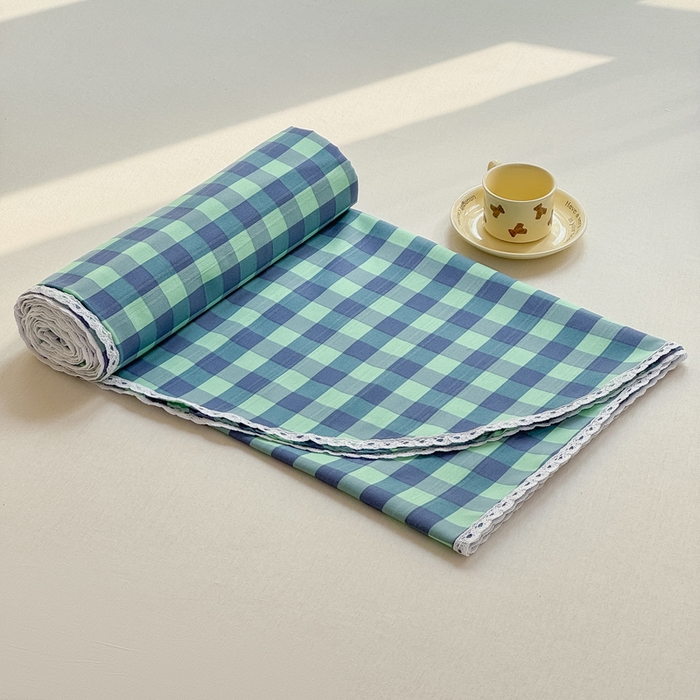 91家纺网 家纺一手货源 找家纺 梵克保罗 2025新款春夏原棉鱼骨棉老粗布花边印花床单软凉席三件套 蓝格