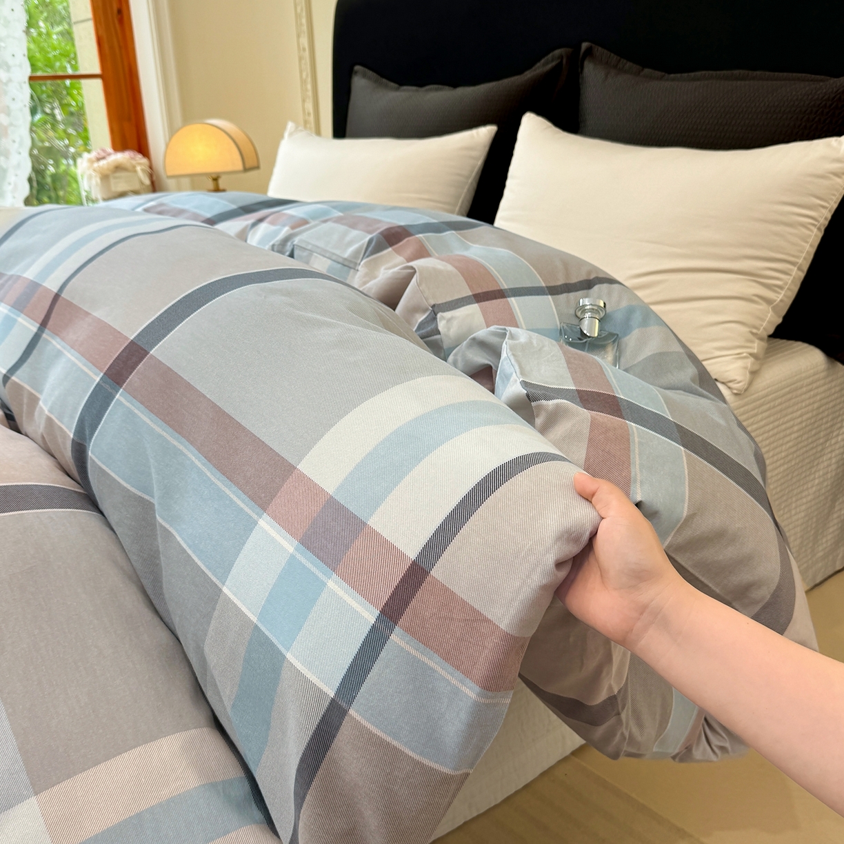 91家纺网 家纺一手货源 找家纺 壹贝家纺 2025新款A类100%全棉纯棉磨毛被套单被套被套单件 布伦特-咖