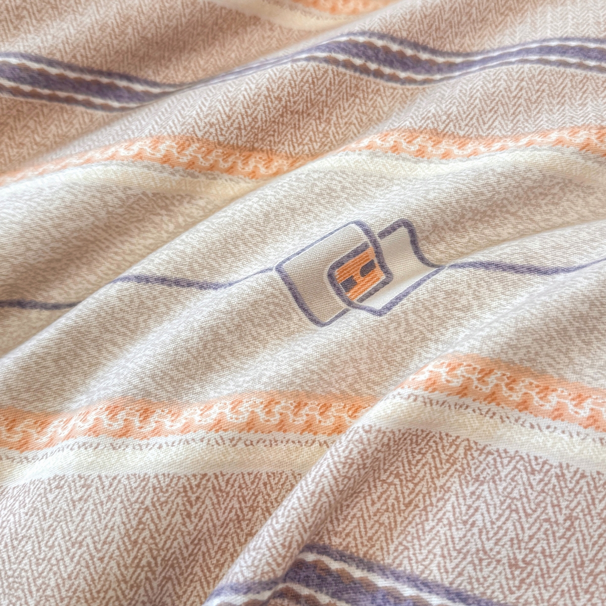 91家纺网 家纺一手货源 找家纺 壹贝家纺 2025新款A类100%全棉纯棉磨毛被套单被套被套单件 凡尔赛-桔