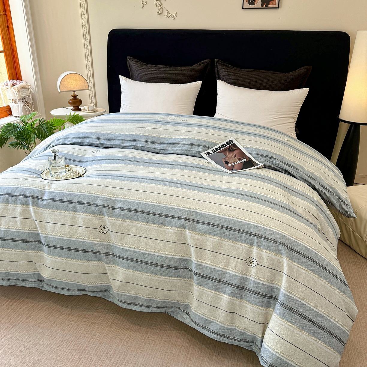 91家纺网 家纺一手货源 找家纺 壹贝家纺 2025新款A类100%全棉纯棉磨毛被套单被套被套单件 凡尔赛-灰