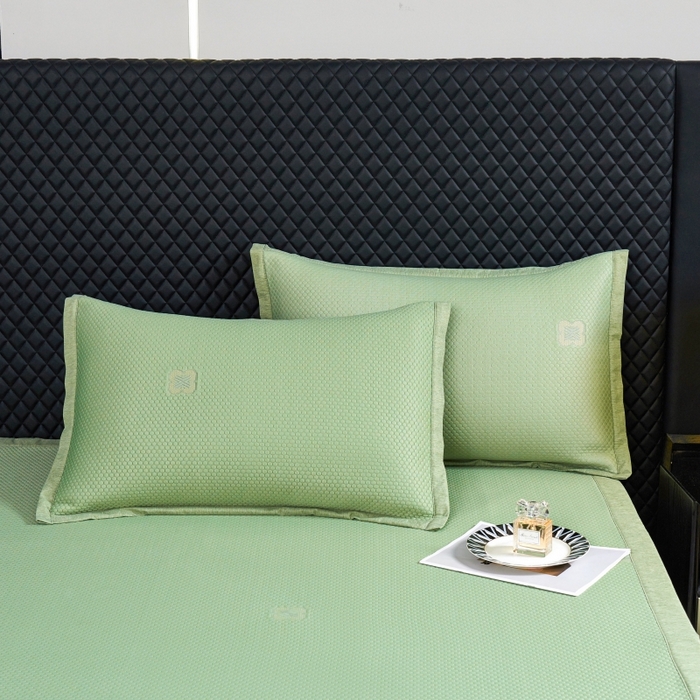 91家纺网 家纺一手货源 找家纺 梵克保罗 2025新款凉感因子母婴级凉感丝豆豆席 香奈儿-水绿