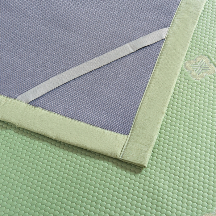 91家纺网 家纺一手货源 找家纺 梵克保罗 2025新款凉感因子母婴级凉感丝豆豆席 香奈儿-水绿