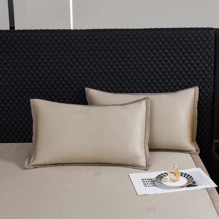 91家纺网 家纺一手货源 找家纺 梵克保罗 2025新款凉感因子母婴级凉感丝豆豆席 香奈儿-香槟