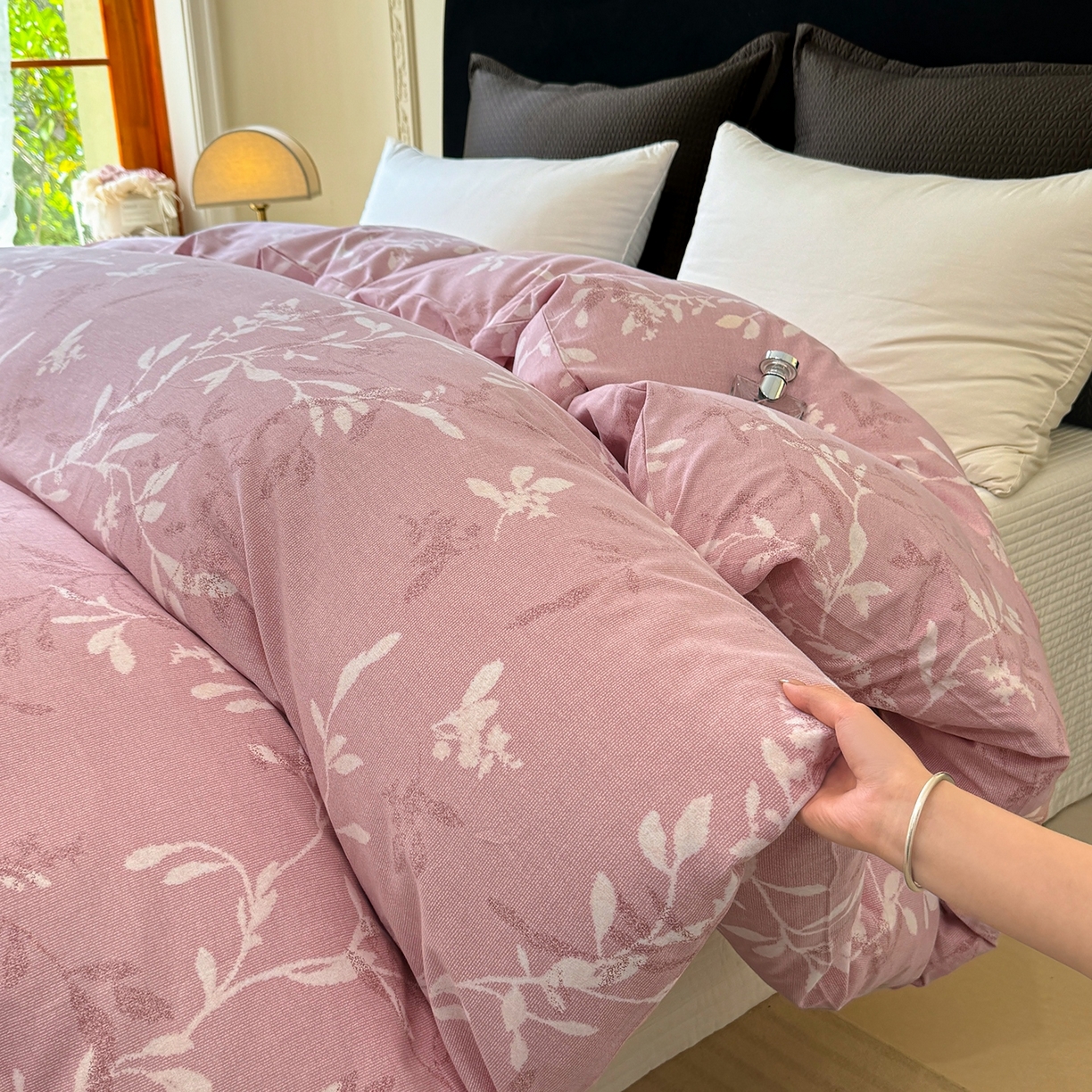 91家纺网 家纺一手货源 找家纺 壹贝家纺 2025新款A类100%全棉纯棉磨毛被套单被套被套单件 春和景明-粉