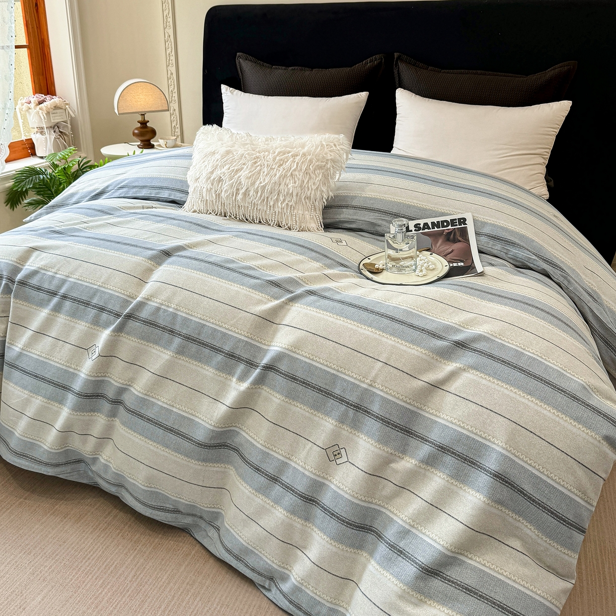 91家纺网 家纺一手货源 找家纺 壹贝家纺 2025新款A类100%全棉纯棉磨毛被套单被套被套单件 凡尔赛-灰