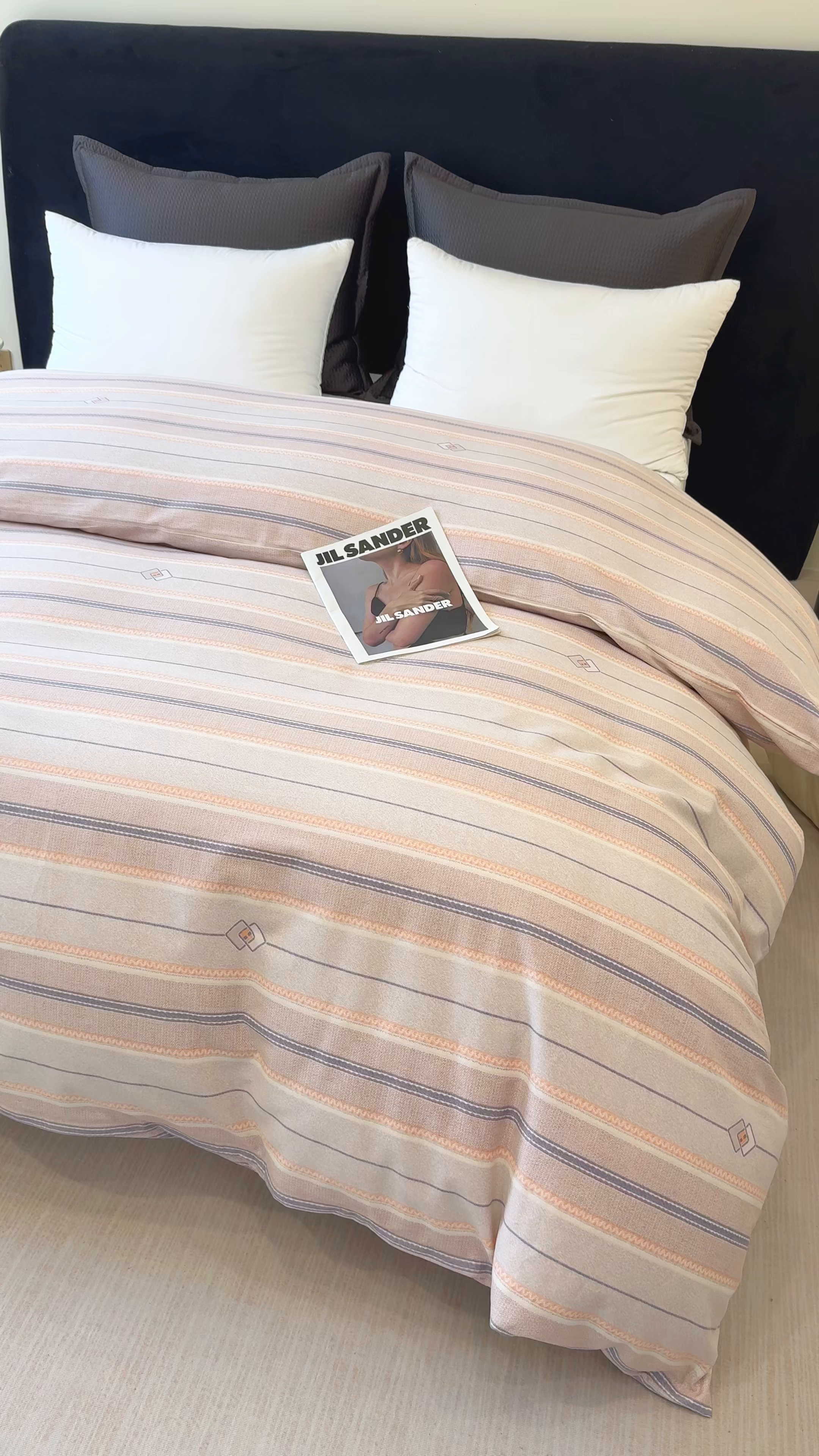 91家纺网 家纺一手货源 找家纺 壹贝家纺 2025新款A类100%全棉纯棉磨毛被套单被套被套单件 凡尔赛-桔