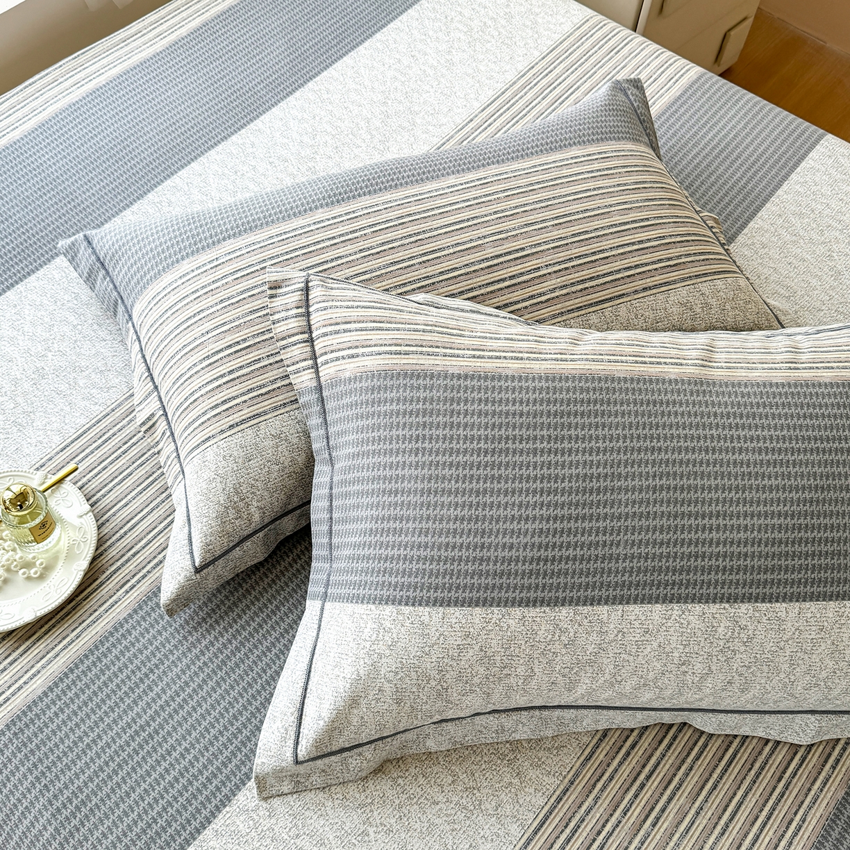 91家纺网 家纺一手货源 找家纺 壹贝家纺 2025新款A类100%全棉纯棉磨毛枕套单枕套枕套单件 亚马-灰