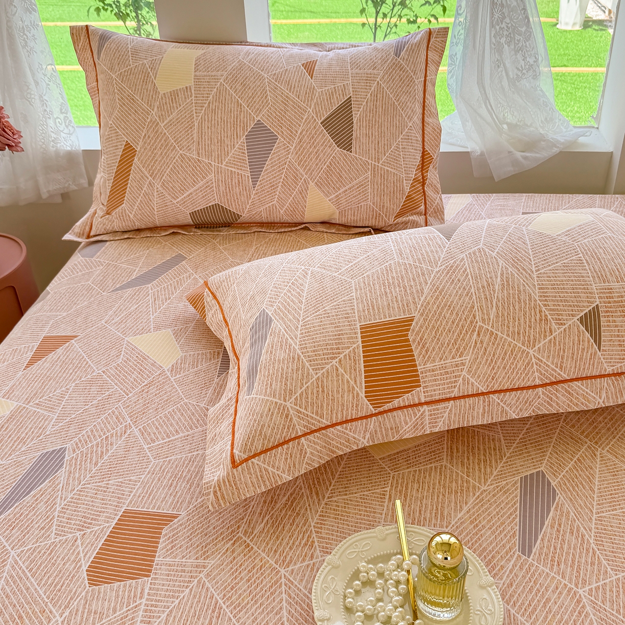 91家纺网 家纺一手货源 找家纺 壹贝家纺 2025新款A类100%全棉纯棉磨毛枕套单枕套枕套单件 记忆碎片-咖