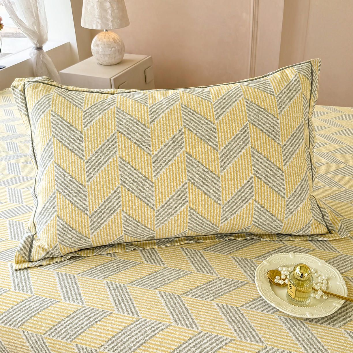 91家纺网 家纺一手货源 找家纺 壹贝家纺 2025新款A类100%全棉纯棉磨毛枕套单枕套枕套单件 施华-灰