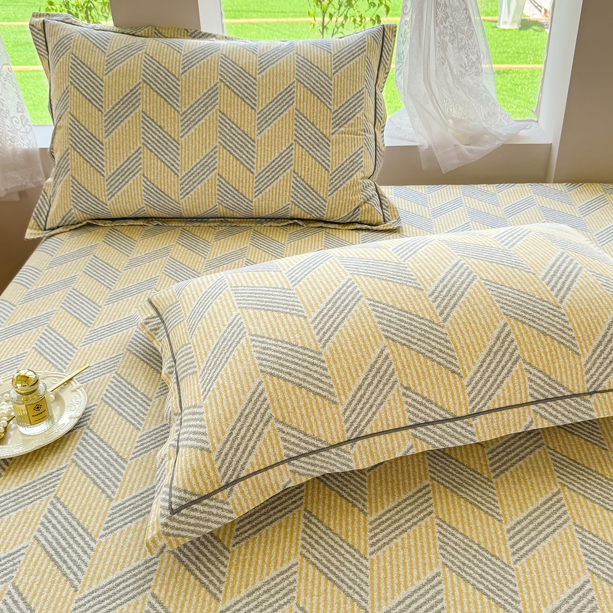 91家纺网 家纺一手货源 找家纺 壹贝家纺 2025新款A类100%全棉纯棉磨毛枕套单枕套枕套单件 施华-灰