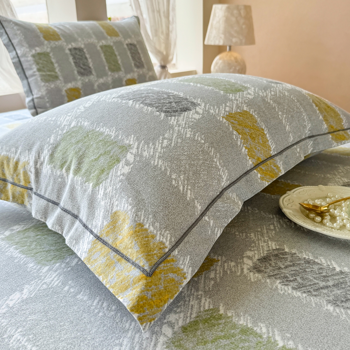 91家纺网 家纺一手货源 找家纺 壹贝家纺 2025新款A类100%全棉纯棉磨毛枕套单枕套枕套单件 月光宝盒