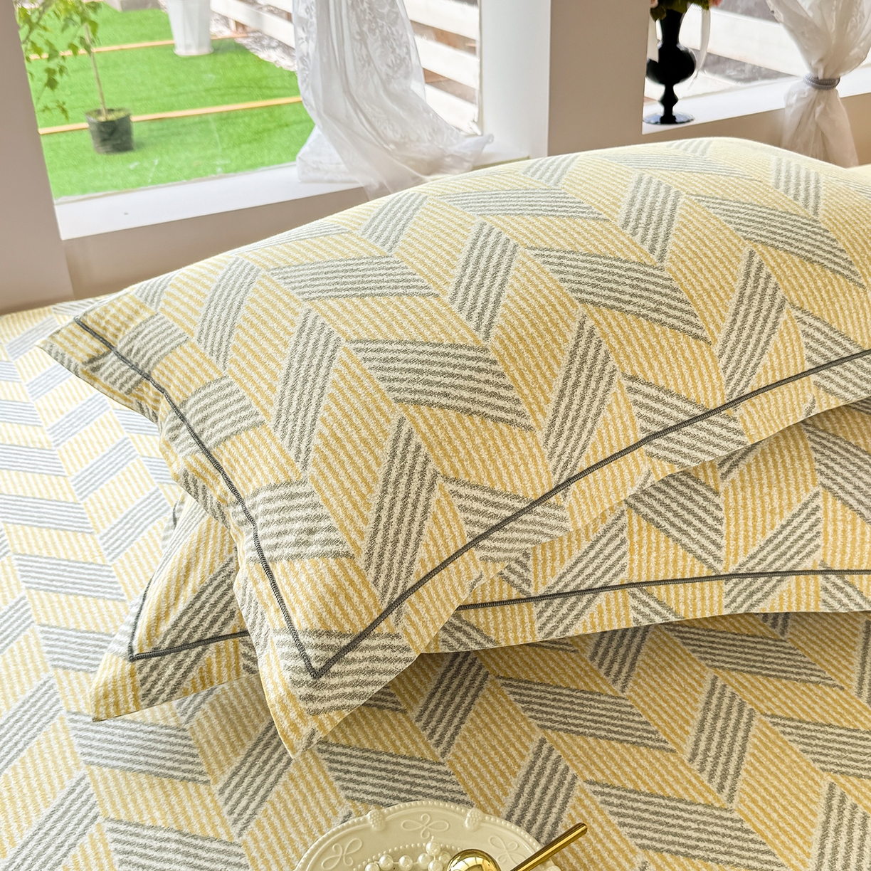 91家纺网 家纺一手货源 找家纺 壹贝家纺 2025新款A类100%全棉纯棉磨毛枕套单枕套枕套单件 施华-灰