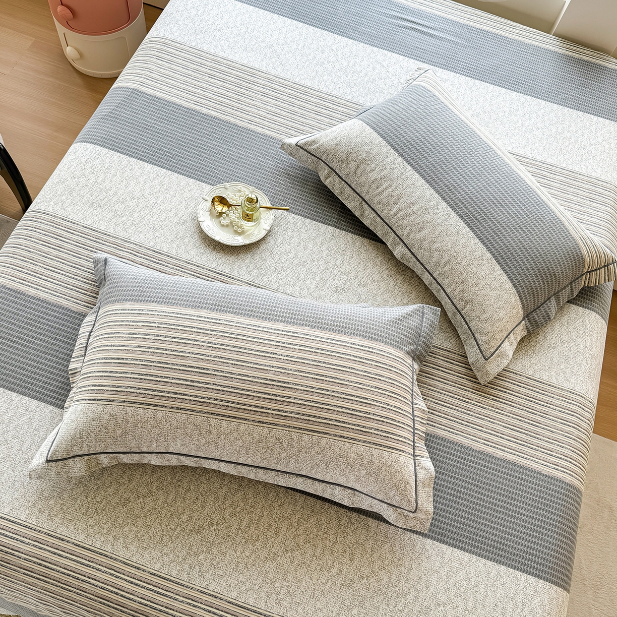 91家纺网 家纺一手货源 找家纺 壹贝家纺 2025新款A类100%全棉纯棉磨毛枕套单枕套枕套单件 亚马-灰