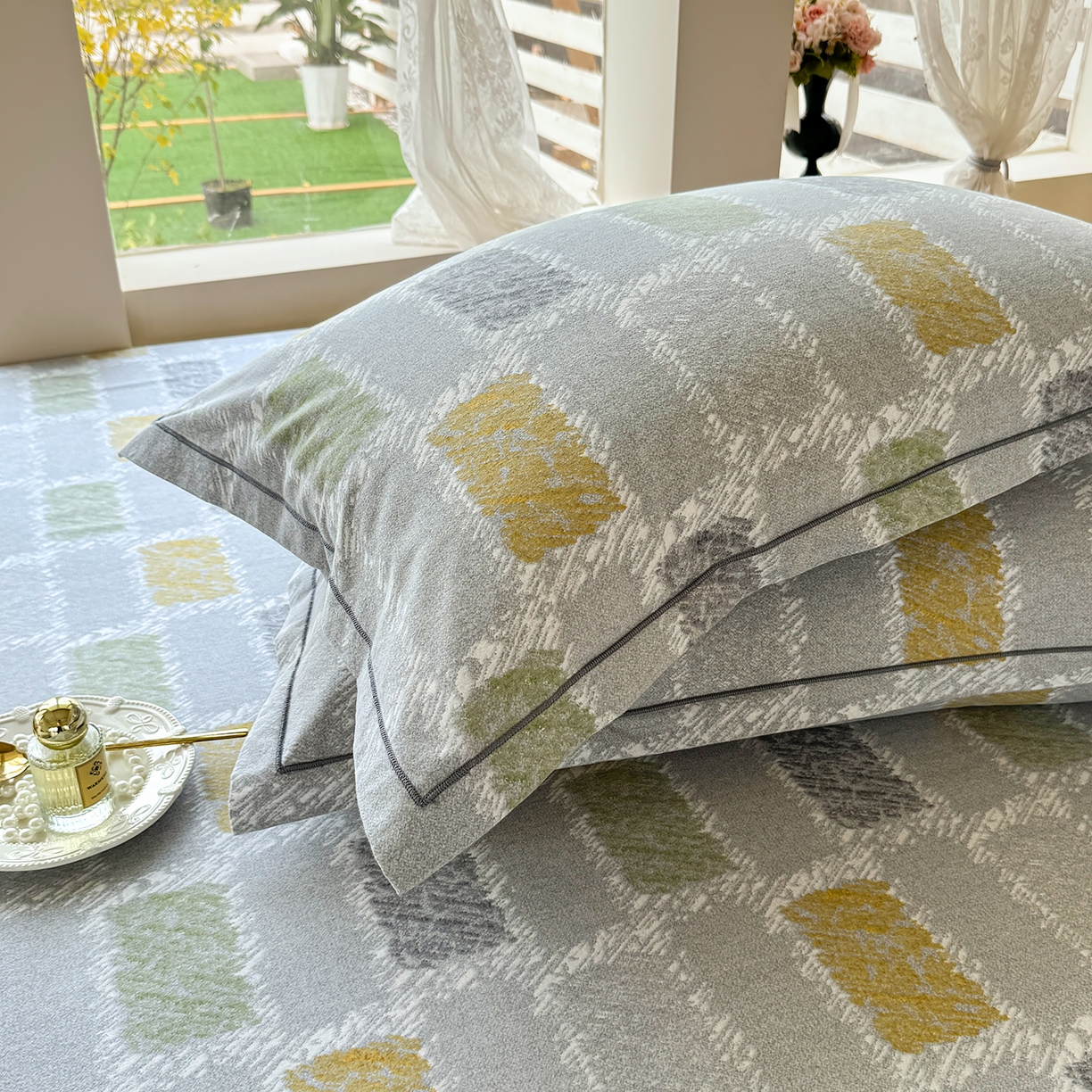 91家纺网 家纺一手货源 找家纺 壹贝家纺 2025新款A类100%全棉纯棉磨毛枕套单枕套枕套单件 月光宝盒