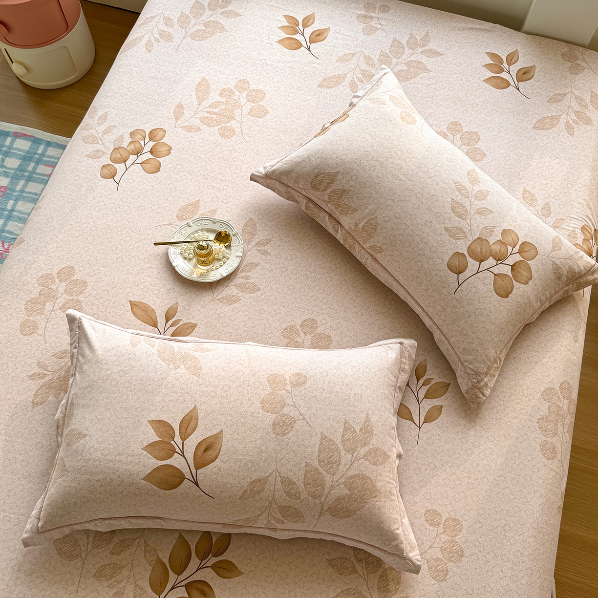 91家纺网 家纺一手货源 找家纺 壹贝家纺 2025新款A类100%全棉纯棉磨毛枕套单枕套枕套单件 叶白