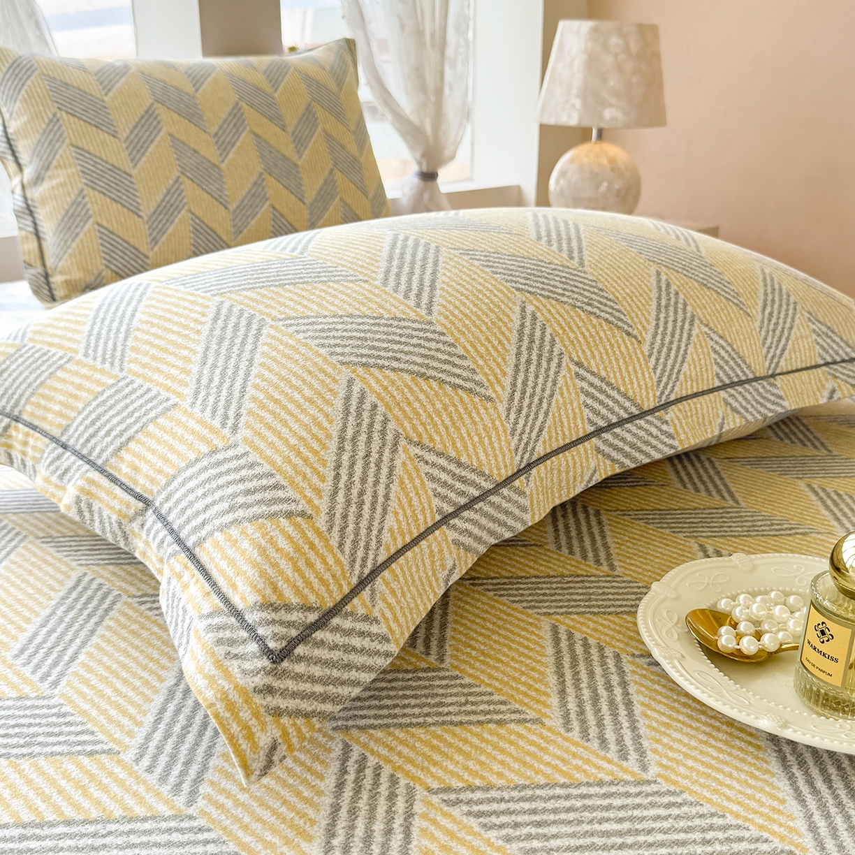 91家纺网 家纺一手货源 找家纺 壹贝家纺 2025新款A类100%全棉纯棉磨毛枕套单枕套枕套单件 施华-灰