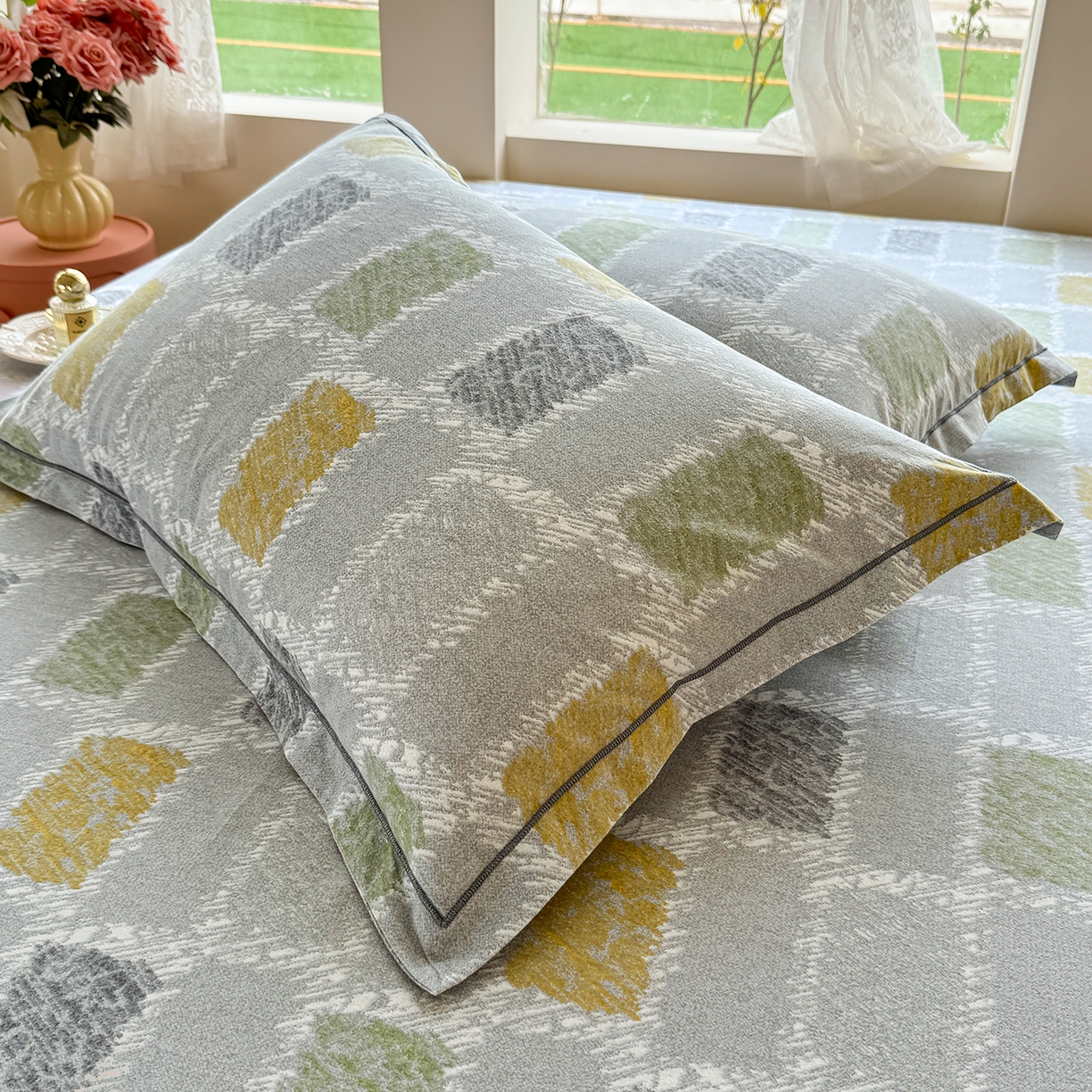 91家纺网 家纺一手货源 找家纺 壹贝家纺 2025新款A类100%全棉纯棉磨毛枕套单枕套枕套单件 月光宝盒