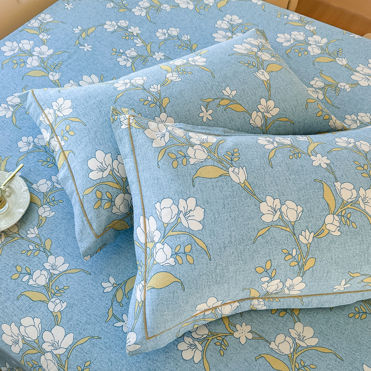 91家纺网 家纺一手货源 找家纺 壹贝家纺 2025新款A类100%全棉纯棉磨毛枕套单枕套枕套单件 蓝莲花