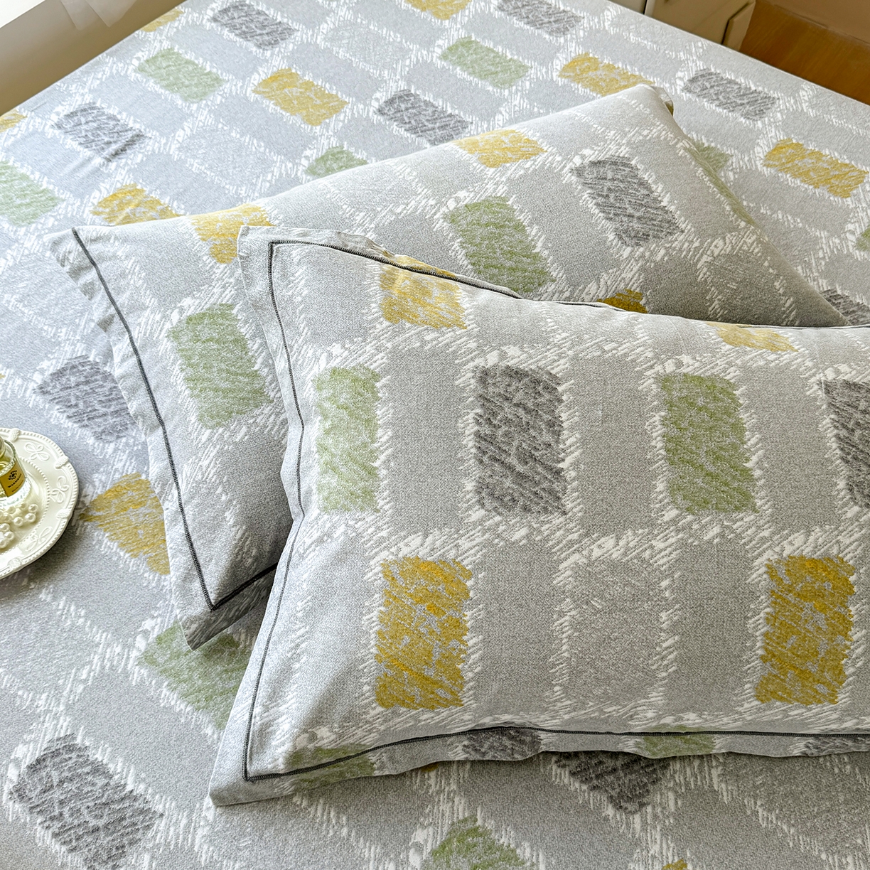 91家纺网 家纺一手货源 找家纺 壹贝家纺 2025新款A类100%全棉纯棉磨毛枕套单枕套枕套单件 月光宝盒