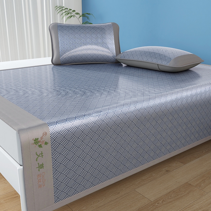 91家纺网 家纺一手货源 找家纺 梵克保罗 2025新款凉感艾草冰藤席凉席 饼干花-蓝色