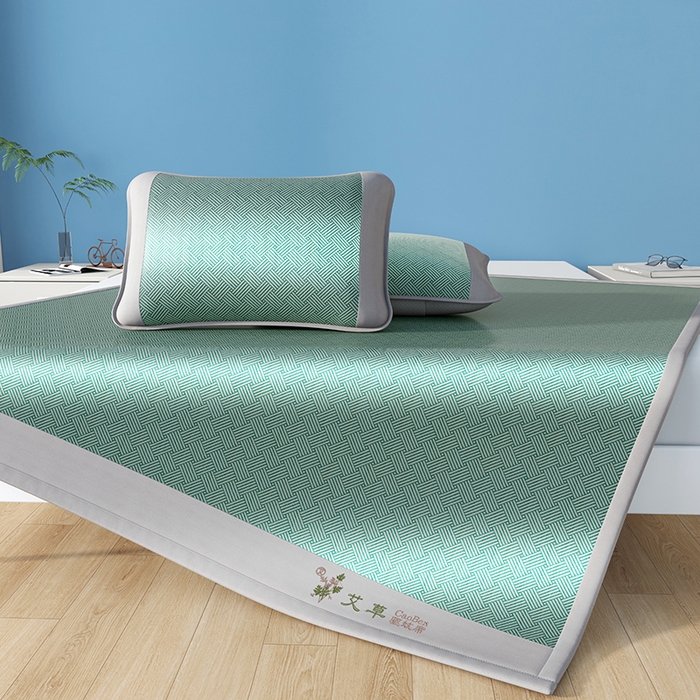 91家纺网 家纺一手货源 找家纺 梵克保罗 2025新款凉感艾草冰藤席凉席 饼干花-绿色