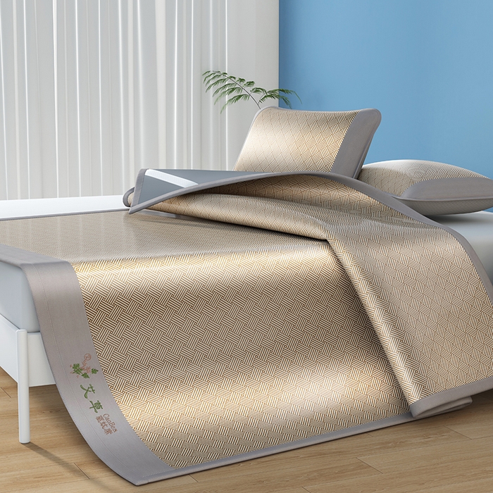 91家纺网 家纺一手货源 找家纺 梵克保罗 2025新款凉感艾草冰藤席凉席 饼干花-咖色