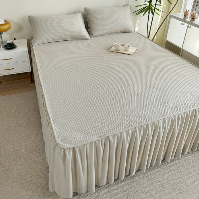 91家纺网 家纺一手货源 找家纺 梵克保罗 2025春夏新款5D席豆豆床裙款凉席席子 北欧-金